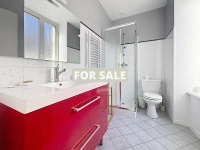 Traditiional House with Uber Contemporary Update