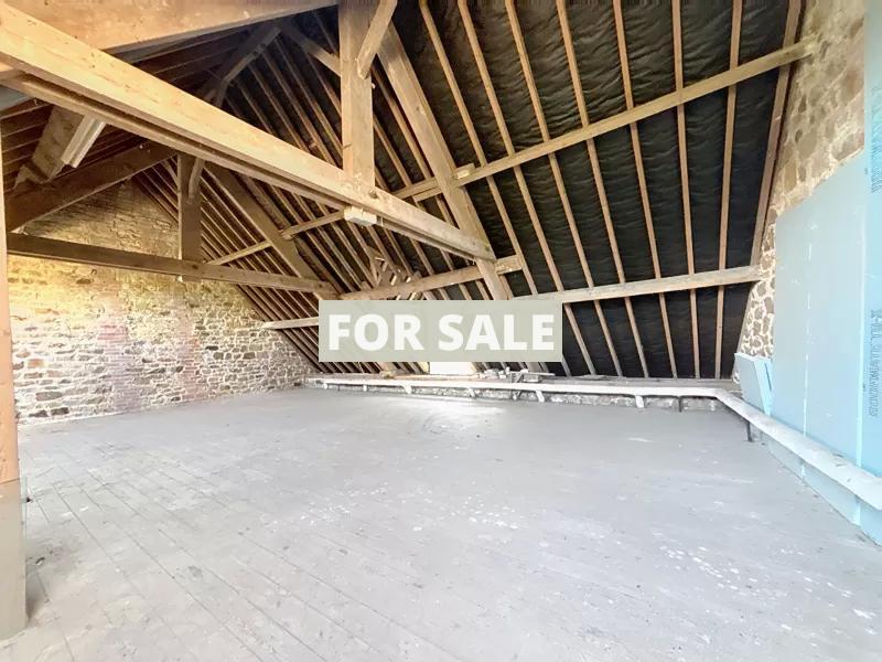 Detached House with Garden by the Coast