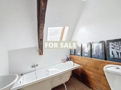 Detached Country House with Outbuilding