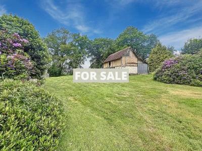 Detached Country House with Outbuilding