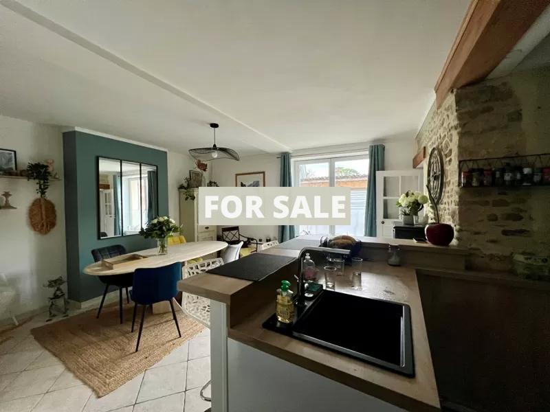 Charming Town House in Historic Location