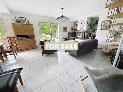 Detached Country House With Open Views and Outbuildings