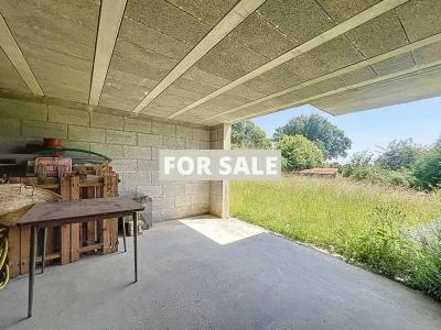 Detached House With Open Views and Outbuildings