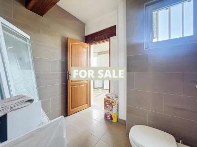 Detached House With Open Views and Outbuildings