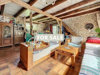 Detached Country House with Outbuilding