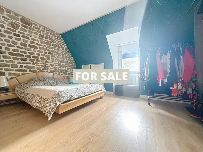 Detached Country House with Outbuildings