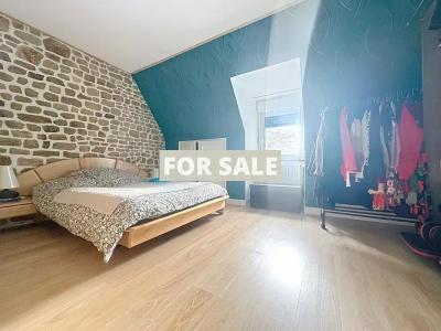 Detached Country House with Outbuildings