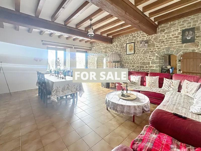 Detached Country House with Outbuildings