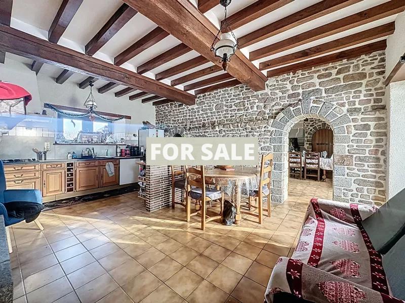 Detached Country House with Outbuildings