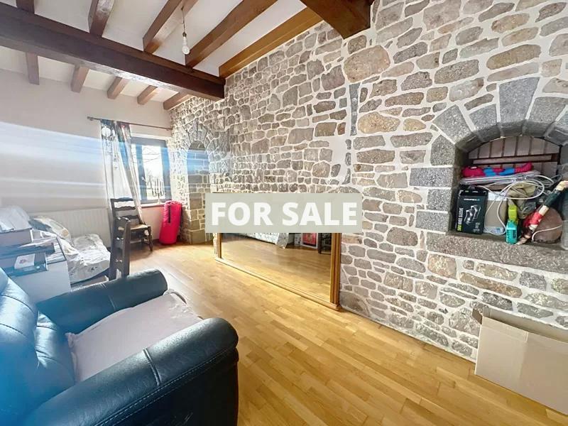 Detached Country House with Outbuildings