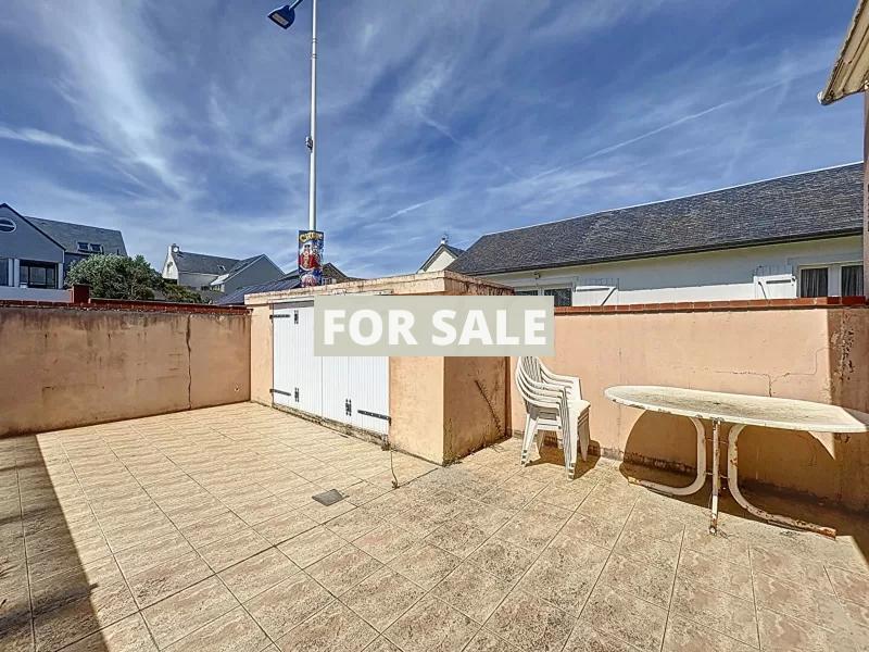 Detached House 50m from the Beech