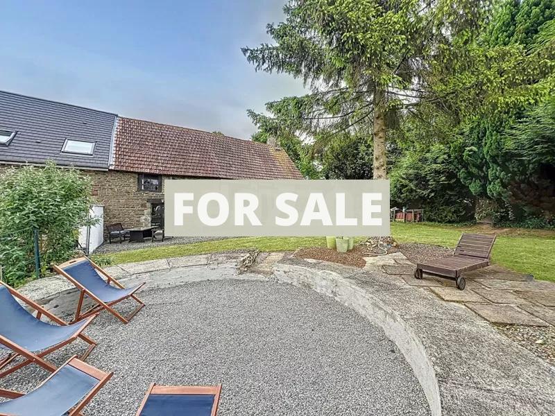 SLD02626 - Sold By Cle France