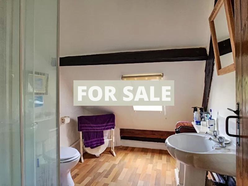 SLD02626 - Sold By Cle France