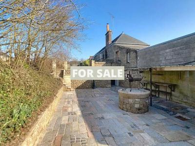 Traditional House with Garden