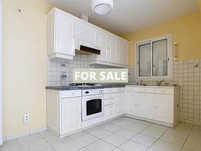 Town House in Excellent Order, Strong Potential