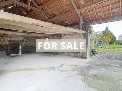 Detached Country House with Outbuildings