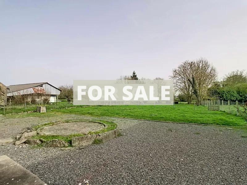 Detached Country House with Outbuildings