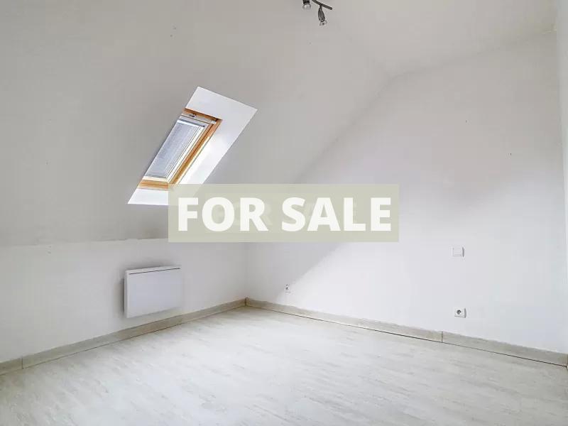 Detached Country House with Outbuildings