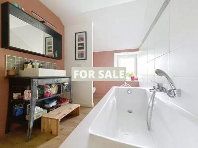 Detached Country House with Lovely Garden