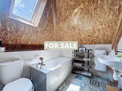 Detached Country House With Open Views and Outbuildings