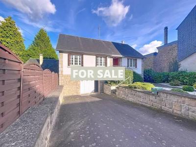 Detached House with Lovely Garden
