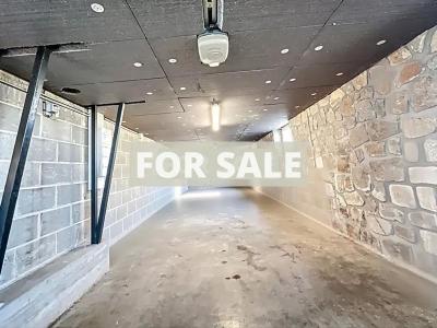 Detached Villa With Garden and Open View