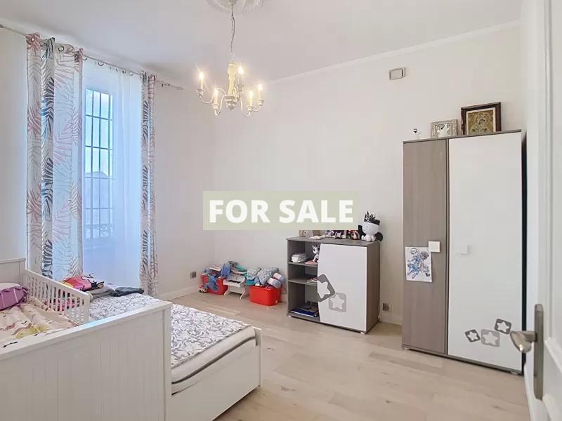 Manor House with Swimming Pool