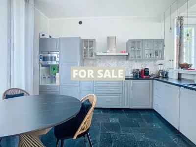 Manor House with Swimming Pool