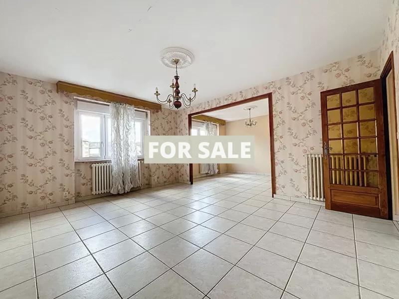 Town House with Flexible Accommodation