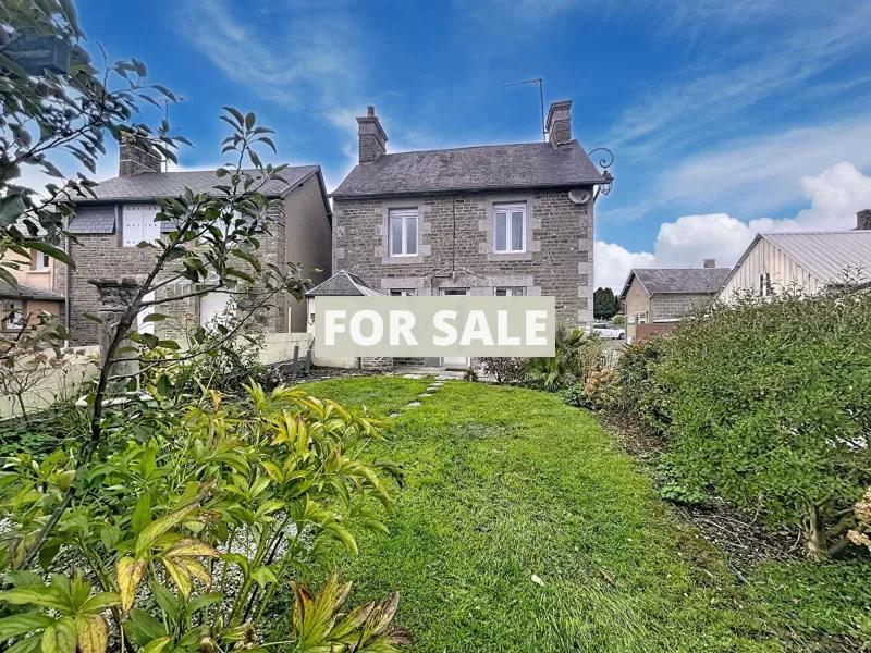 Detached Rural House with Lovely Garden