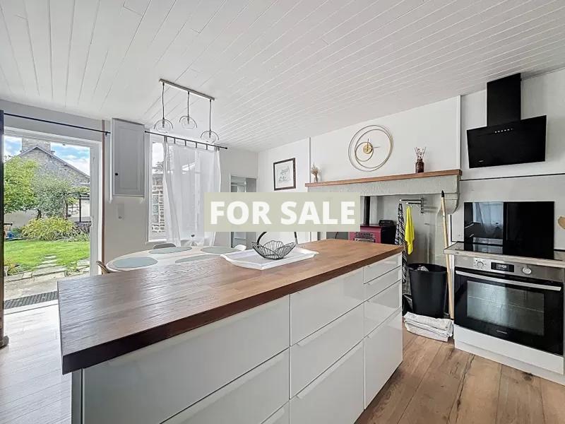 Detached Rural House with Lovely Garden