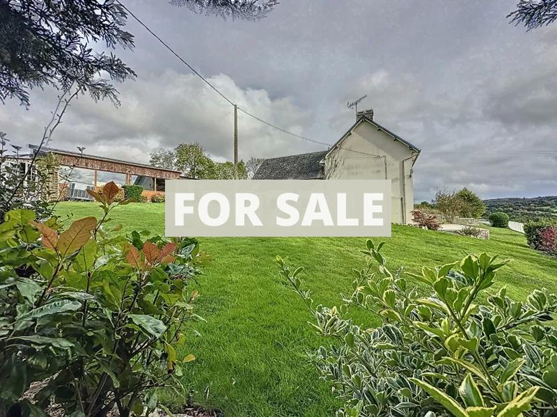 Detached House with Garden