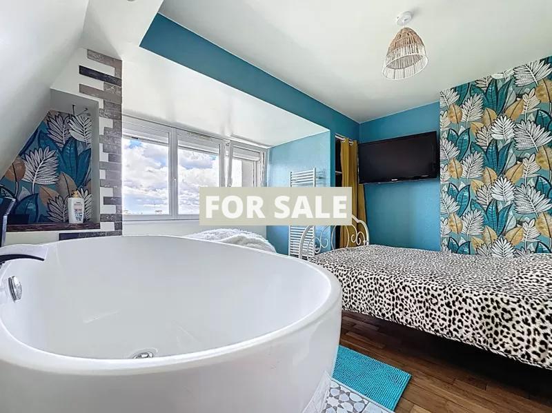 Lovely Town House with Garden