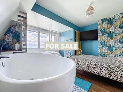 Lovely Town House with Garden