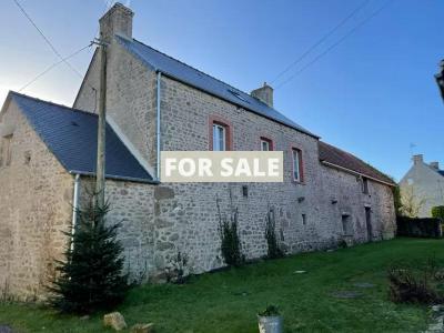 Traditional House with Garden Close to the Coast