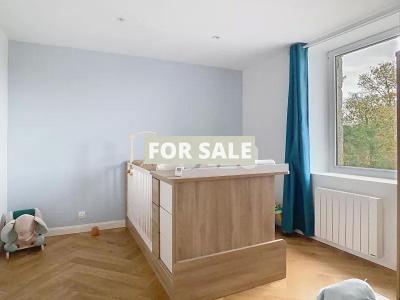 Traditional House with Garden Close to the Coast