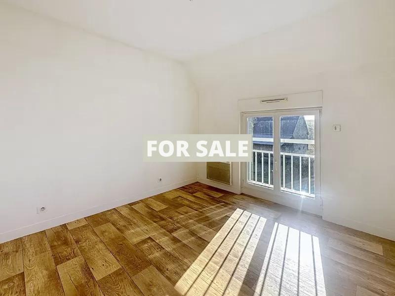 Detached Country House with Open Views