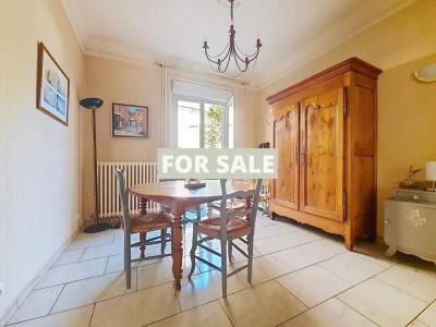 Town House in Great Village Location
