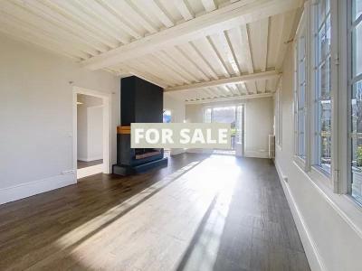 Period House in Glorious Coastal Location