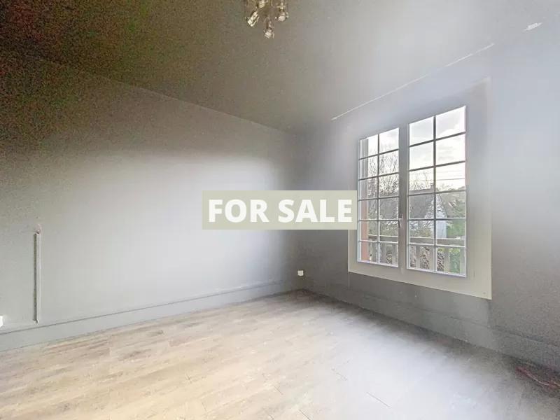 Period House in Glorious Coastal Location