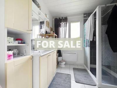 Detached Country House with Landscaped Garden