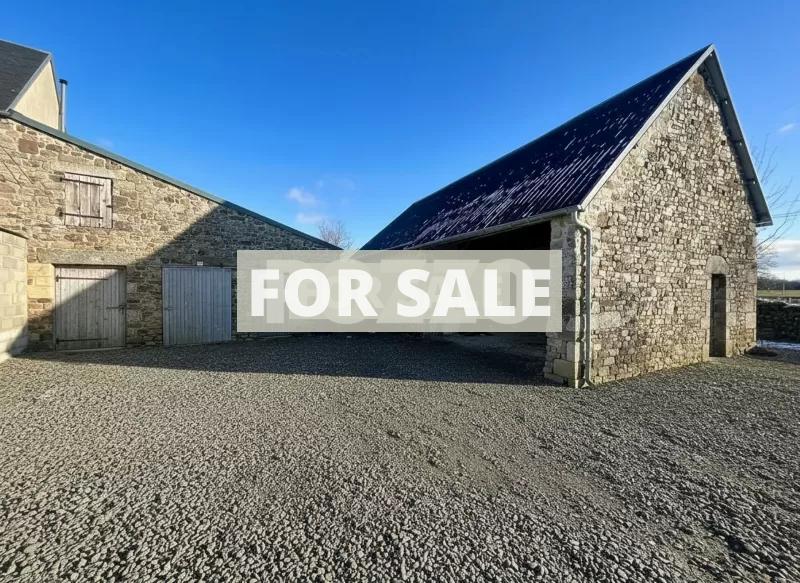 Traditional House with Garden