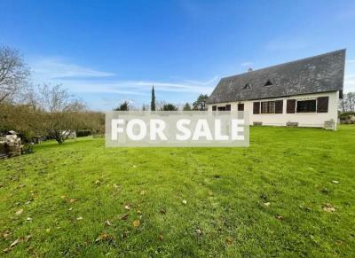 Detached House with Landscaped Garden