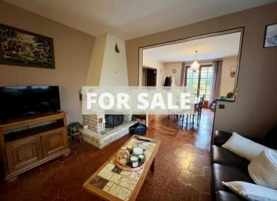 Detached House with Landscaped Garden