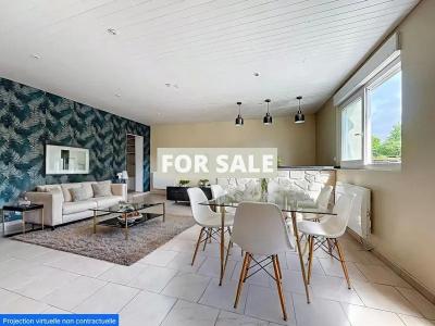 House with Outbuildings 5 minutes from the Coast