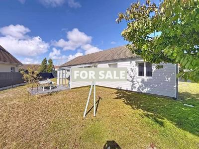 Contemporary Detached House by the Coast