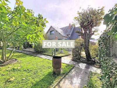 Detached House with Landscaped Garden