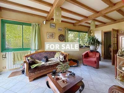 Detached House with Landscaped Garden