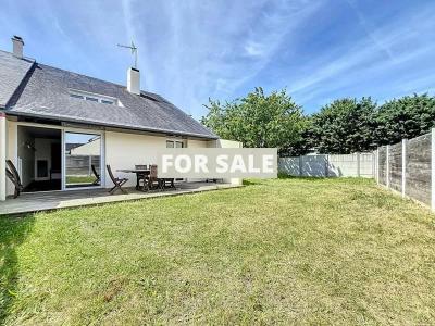 Detached House and Garden in Coastal Resort