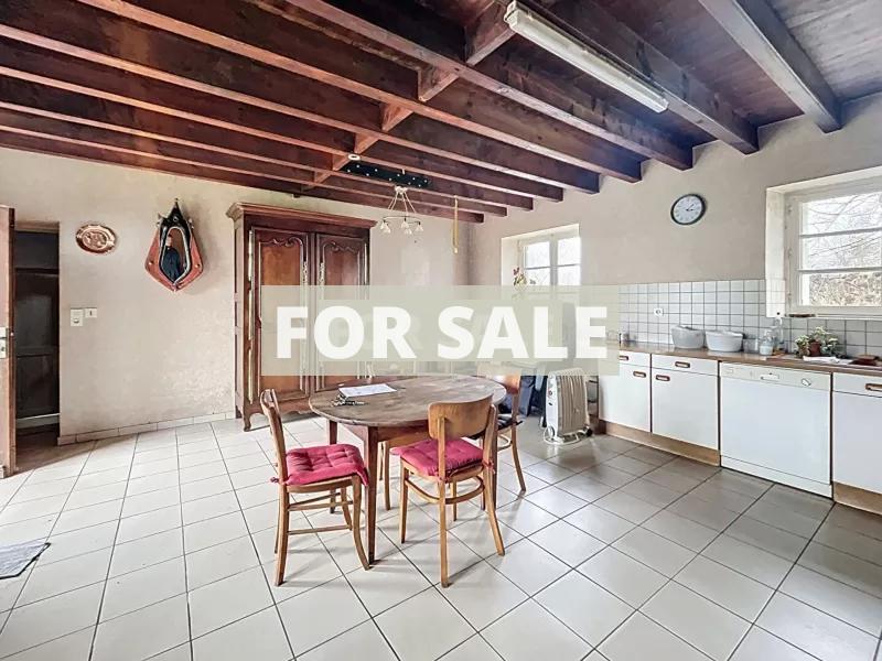 Detached Country House with Outbuilding